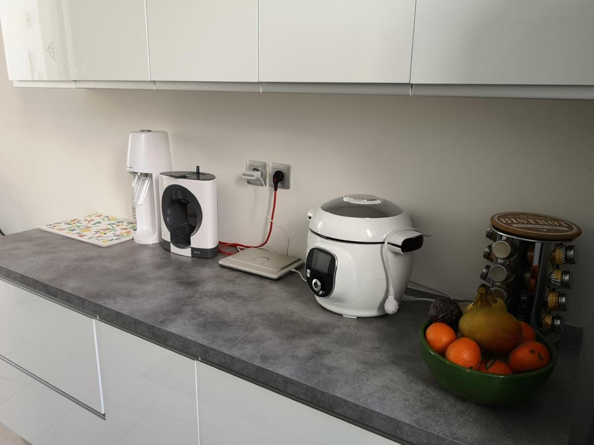 Appartement De 105M2, Balcon Sur Cours De La Republique Narbonne Exterior foto